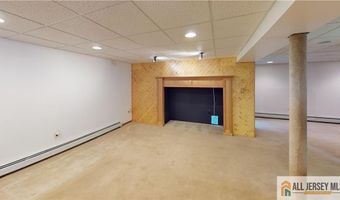 1044 Thayer Ave, Avenel, NJ 07001