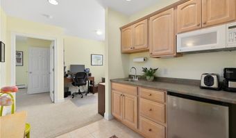 18 STARFISH Dr, Narragansett, RI 02882