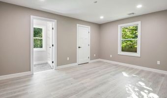 5 Fawn Rd, Alloway, NJ 07422