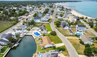 12 E Longport Ave, Bayville, NJ 08721