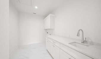 397 PLAZA, Atlantic Beach, FL 32233