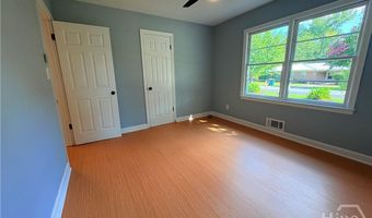 140 Northcrest Dr, Athens, GA 30601
