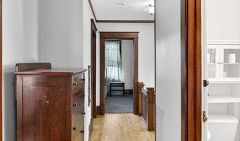 415 E SPRING St, Appleton, WI 54911