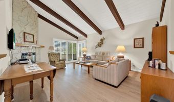 6050 Henderson Dr 16, La Mesa, CA 91942