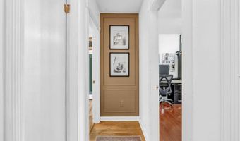 385 Essex St, Bangor, ME 04401