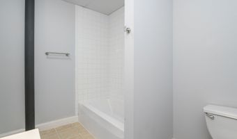 390 Charles St APT 216, Bridgeport, CT 06606