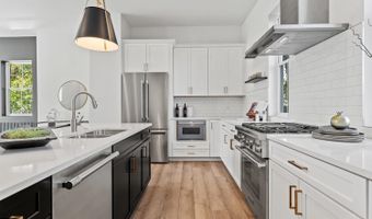 3725 Isabella Ave, Cincinnati, OH 45209