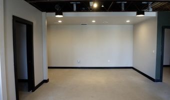 3003 W COLLEGE Ave, Appleton, WI 54914