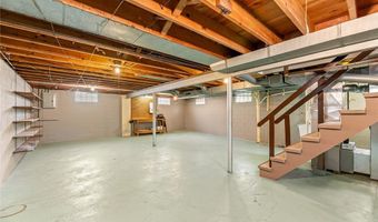 2330 Parkway Blvd, Alliance, OH 44601