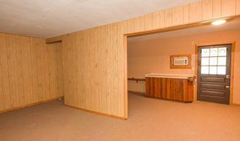 304 U St, Beaver City, NE 68926