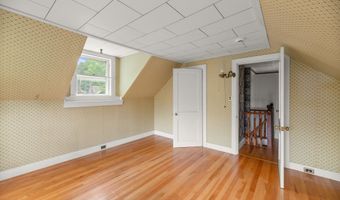 405 Western Ave, Augusta, ME 04330