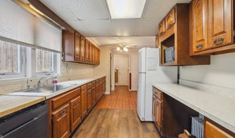 15 Seeley St, Danbury, CT 06810