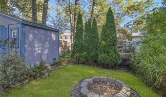24 Seneca St, Coventry, RI 02816