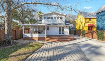 322 6TH St, Atlantic Beach, FL 32233