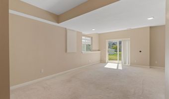 3022 Beckley St, Ames, IA 50010