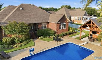 704 Shasta Dr, Albertville, AL 35950