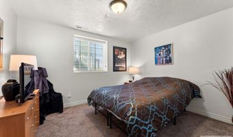 6315 E Chartwell Gdns, Ammon, ID 83406