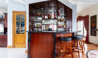 10 Ridge Rd, Newport, RI 02840