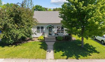 834 W GRANT St, Appleton, WI 54914