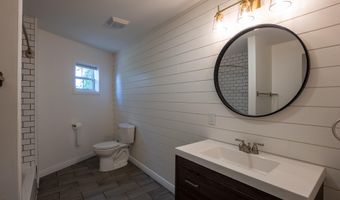 1588 Sunrise Rd, Bonners Ferry, ID 83805