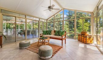 502 Los Alamos Rd, Santa Rosa, CA 95409