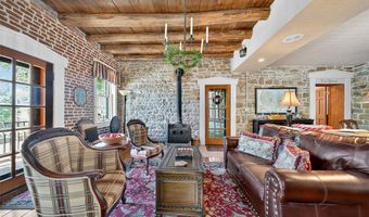 5549 Main St, Augusta, MO 63332