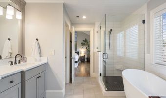 16909 SW MARCILE Ln, Beaverton, OR 97007