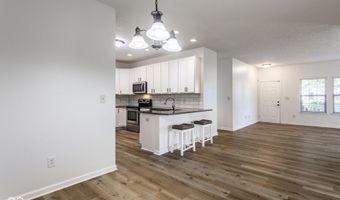 2618 Big Bear Ln, Indianapolis, IN 46217