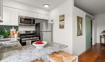 2500 Q St NW 524, Washington, DC 20007