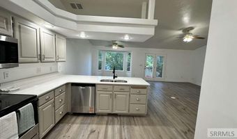 3818 Silverwood Cir, Idaho Falls, ID 83406