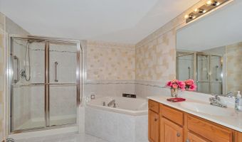 11840 Windemere Ct 201, Orland Park, IL 60467