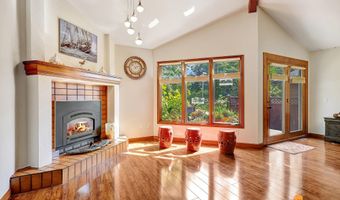 1823 Beaver Pl, Anchorage, AK 99504
