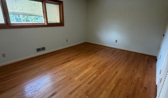 5800 PLAINVIEW Rd, Bethesda, MD 20817