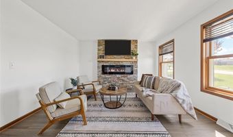 13294 212th Ave, Anamosa, IA 52205