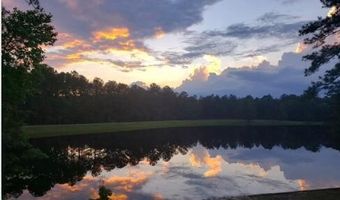 105 Lakewood Dr, Aberdeen, NC 28315