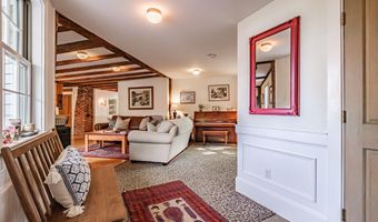71 Brook Rd, Falmouth, ME 04105