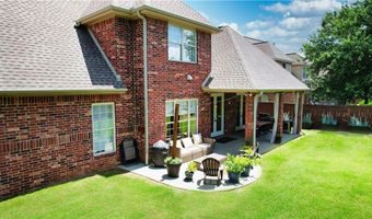 5000 SW Blaire Mont Rd, Bentonville, AR 72713