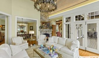 90 Fodderstack Rd, Highlands, NC 28741