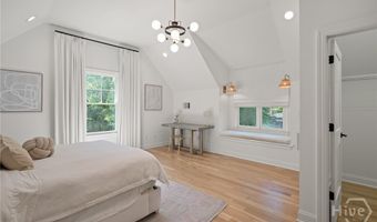 140 Meadowview Rd, Athens, GA 30606