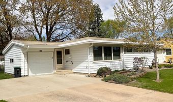 1405 5th St NW, Austin, MN 55912