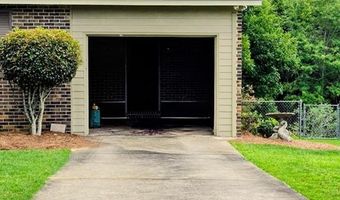 106 Lynnview Dr, Americus, GA 31709