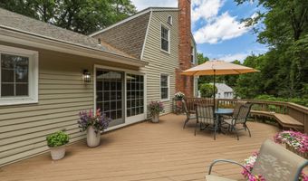 14 High Hill Rd, Canton, CT 06019