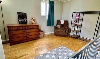 231 Smith St, Warwick, RI 02886
