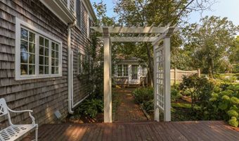 4259 Main St, Barnstable, MA 02630