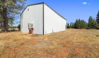 15947 Butterfield Ln, Anderson, CA 96007