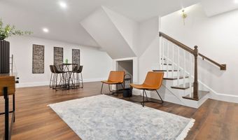 6 Robandy Rd, Andover, MA 01810