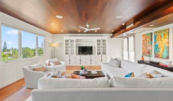 851 Aalapapa Dr, Kailua, HI 96734