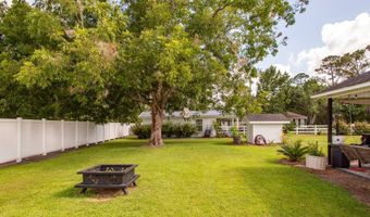 43 Graham Methodist Church Rd, Baxley, GA 31513