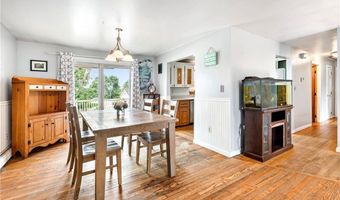 47 Allston Ave, Middletown, RI 02842