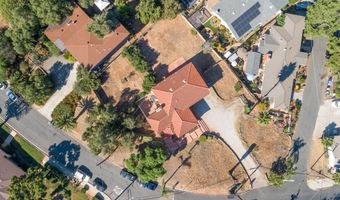 7905 Lemon Cir, La Mesa, CA 91941